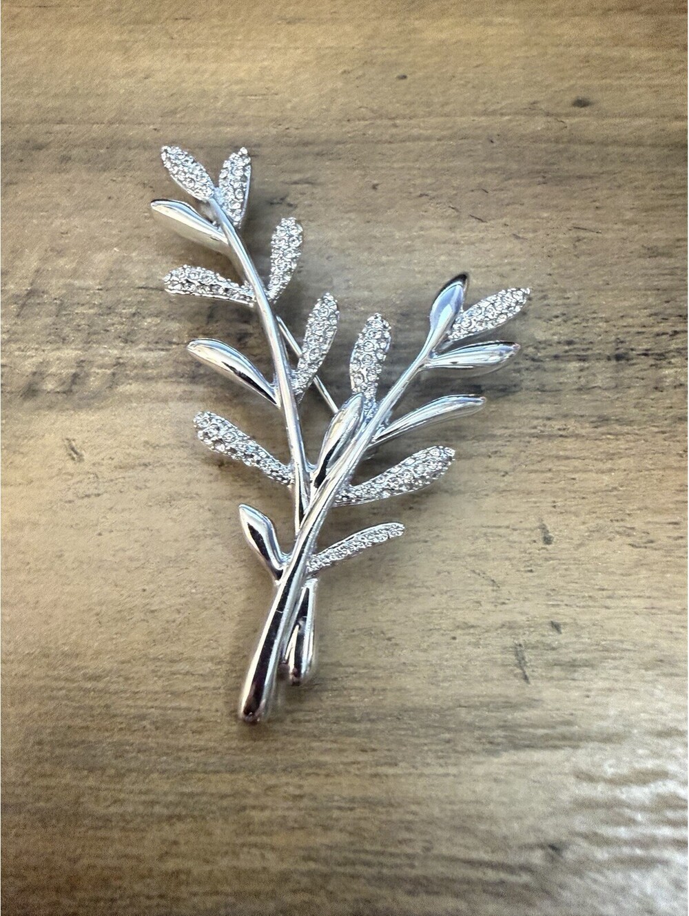 Swan Signed Swarovski Silver Crystal Leaf Brooch Designer Excellent